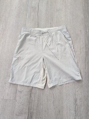 Lululemon Lined Gray Shorts  Men size M 32"X9" Drawstring Zipper Pocket